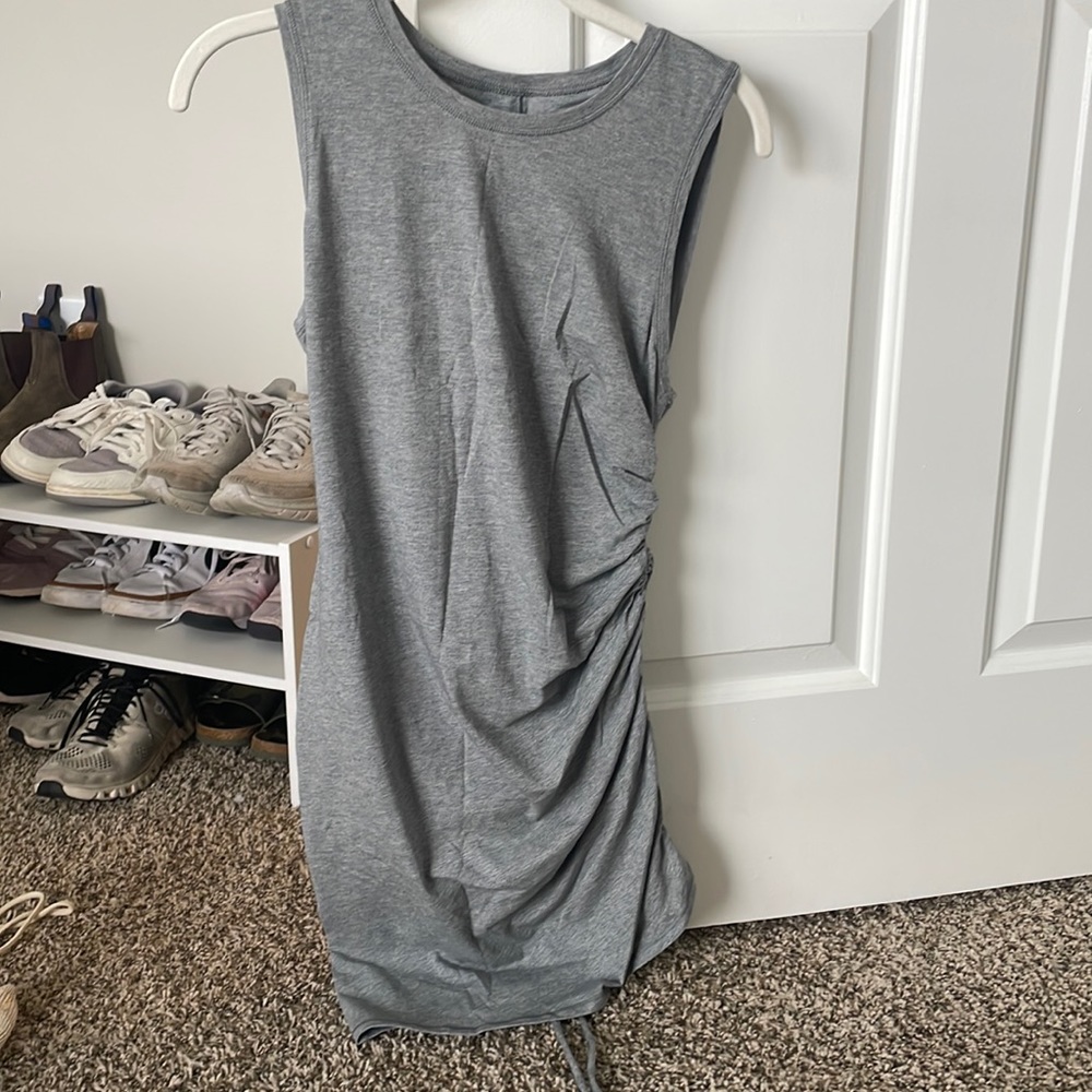 Size scrunch lululemon dress